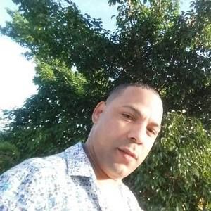 Meet your Posher, Roberto